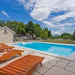 Maslina In Popovici * Benkovac