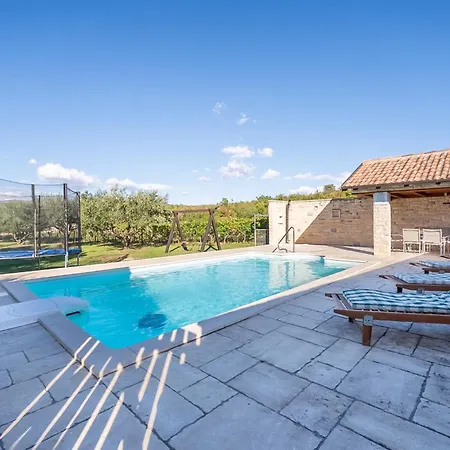 Maslina In Popovici - Haus Fuer 6 Personen Vila Benkovac