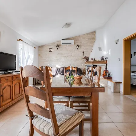Maslina In Popovici - Haus Fuer 6 Personen Vila
