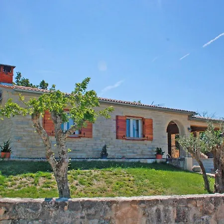 Maslina In Popovici * Benkovac